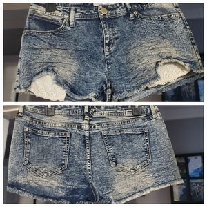 Women's Shorts